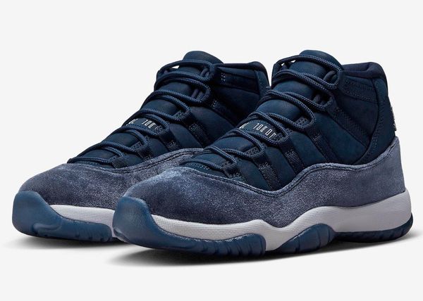 shoes 11 wmns midnight navy metallic silver white men women sports sneakers original ar0715-441
shoes 11 wmns midnight navy metallic silver white men women sports sneakers original ar0715-441