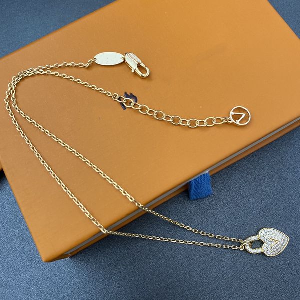 heart necklace female stainless steel couple gold chain pendant jewelry on the neck gift for girlfriend accessories necklaces wholesale with, Silver
heart necklace female stainless steel couple gold chain pendant jewelry on the neck gift for girlfriend accessories necklaces wholesale with, Silver