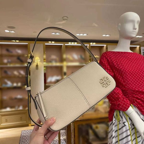 designer luxury women the tote bag fashion versatile handbags shoulder crossbody bags purse tories totes large capacity saddle wallets 7a w6
designer luxury women the tote bag fashion versatile handbags shoulder crossbody bags purse tories totes large capacity saddle wallets 7a w6