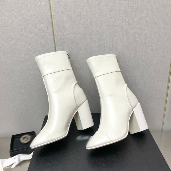 2023 women winter snow boots fashion minimalism australia decorate classic short design bootss ankle knee bow girl mini bailey boot size us4, Black
2023 women winter snow boots fashion minimalism australia decorate classic short design bootss ankle knee bow girl mini bailey boot size us4, Black