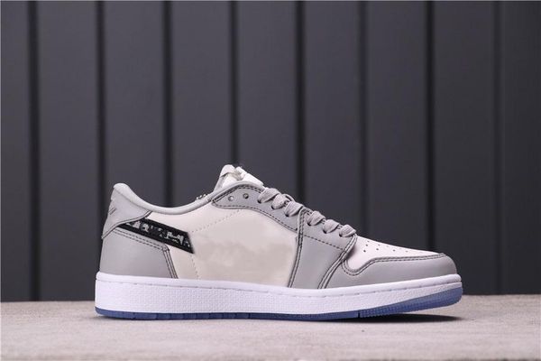 shoes fashion trainers sneaker low cut luxury luxurys designers limited edition jumpman 1 joint name women men ship, Black
shoes fashion trainers sneaker low cut luxury luxurys designers limited edition jumpman 1 joint name women men ship, Black