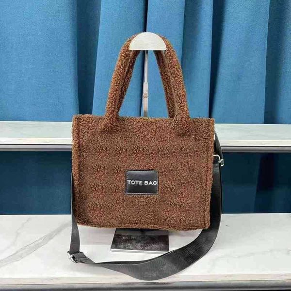 designer luxury women the tote bag fashion versatile handbags shoulder crossbody bags purse tories totes large capacity saddle wallets 7a y
designer luxury women the tote bag fashion versatile handbags shoulder crossbody bags purse tories totes large capacity saddle wallets 7a y