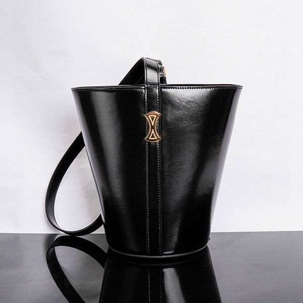 bright cow leather bucket bag handbag purse crossbody tote bags fashion shopping handbags sheepskin lining inner center zip pocket
bright cow leather bucket bag handbag purse crossbody tote bags fashion shopping handbags sheepskin lining inner center zip pocket