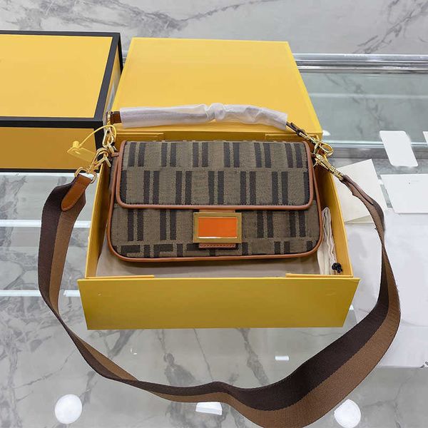 handbag designer bags middle ancient baguette bag flap messenger bags ladies crossbody handbag single shoulder letter pack hand women wallet
handbag designer bags middle ancient baguette bag flap messenger bags ladies crossbody handbag single shoulder letter pack hand women wallet