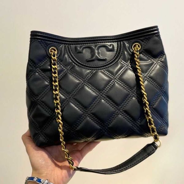 torys 2022 designer crossbody torys bags women's bag fleming sheepskin rhombic chain classic versatile mummy one shoulder underarm
torys 2022 designer crossbody torys bags women's bag fleming sheepskin rhombic chain classic versatile mummy one shoulder underarm