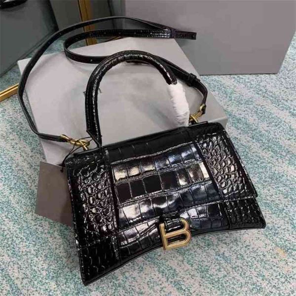 designer handbags balencigas hourglass bag women's versatile high version leather simple crocodile pattern ins shoulder
designer handbags balencigas hourglass bag women's versatile high version leather simple crocodile pattern ins shoulder