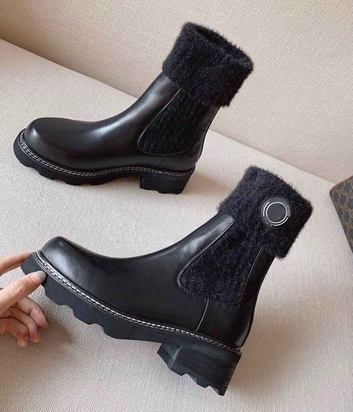 luxury winter beaubourg ankle boots black calfskin leather comabt boot rubber lug sole lady booty famous martin booties party wedding eu35-4
luxury winter beaubourg ankle boots black calfskin leather comabt boot rubber lug sole lady booty famous martin booties party wedding eu35-4