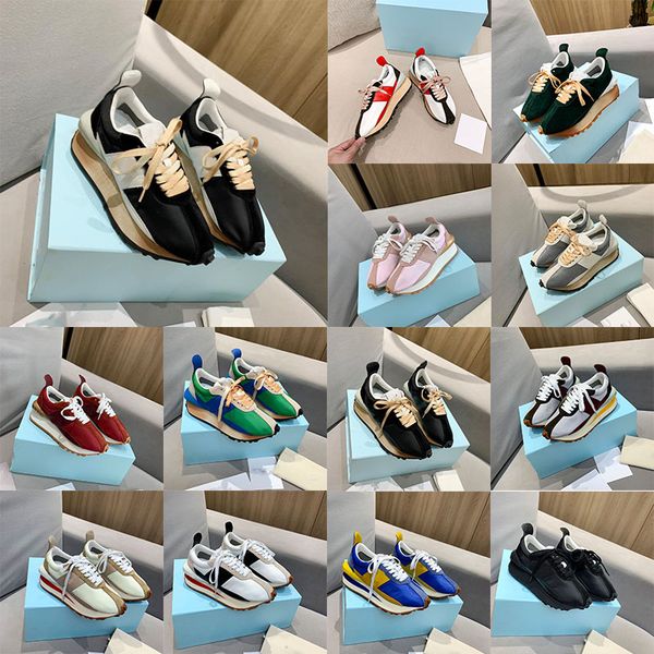 retro lace-up casual shoes sneakers pull-up last technology thick-soled new classic contrast stitching men's and women's sports, Black
retro lace-up casual shoes sneakers pull-up last technology thick-soled new classic contrast stitching men's and women's sports, Black