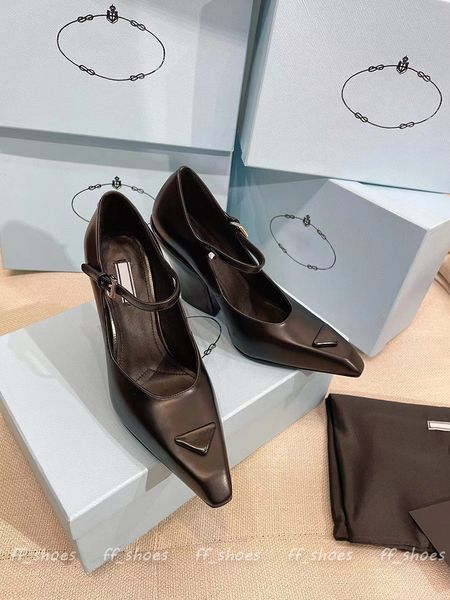 high heels 9.5cm women sandals slides designer new heel black leather fashion sandal stylish pointed origin quality luxury geometry slippers
high heels 9.5cm women sandals slides designer new heel black leather fashion sandal stylish pointed origin quality luxury geometry slippers