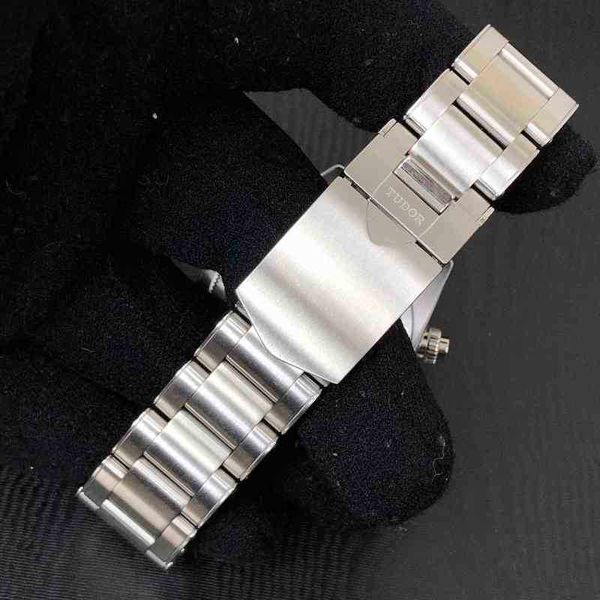 women's designer dirudder biwan timepiece 41mm fine steel automatic mechanical men's 79360n black face 79363n 79470 chrono white d, Slivery;golden 
women's designer dirudder biwan timepiece 41mm fine steel automatic mechanical men's 79360n black face 79363n 79470 chrono white d, Slivery;golden