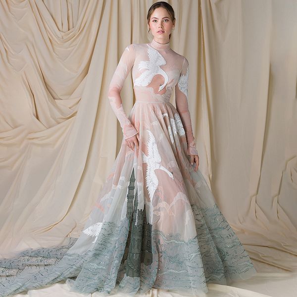 elegant design prom dresses a-line high neck chinese style long sleeves chapel white crane pagoda draped custom made plus size princess robe, Black
elegant design prom dresses a-line high neck chinese style long sleeves chapel white crane pagoda draped custom made plus size princess robe, Black