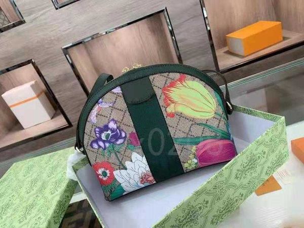 cross body new designer design retro classic brand printing women's bag shell chain serial number large capacity bags
cross body new designer design retro classic brand printing women's bag shell chain serial number large capacity bags