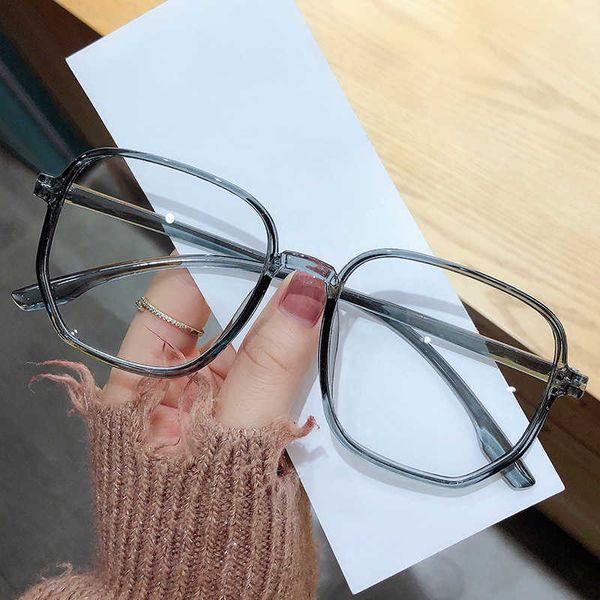 the new net red polygon spectacle frame trend large frame anti blue light glasses are the same myopia finished products
the new net red polygon spectacle frame trend large frame anti blue light glasses are the same myopia finished products