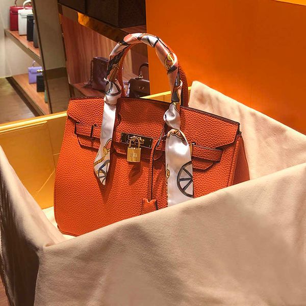 h bag designer bag h erme first layer leather fashion hong kong luxury high-class high-capacity portable large leather women 2022 new
h bag designer bag h erme first layer leather fashion hong kong luxury high-class high-capacity portable large leather women 2022 new