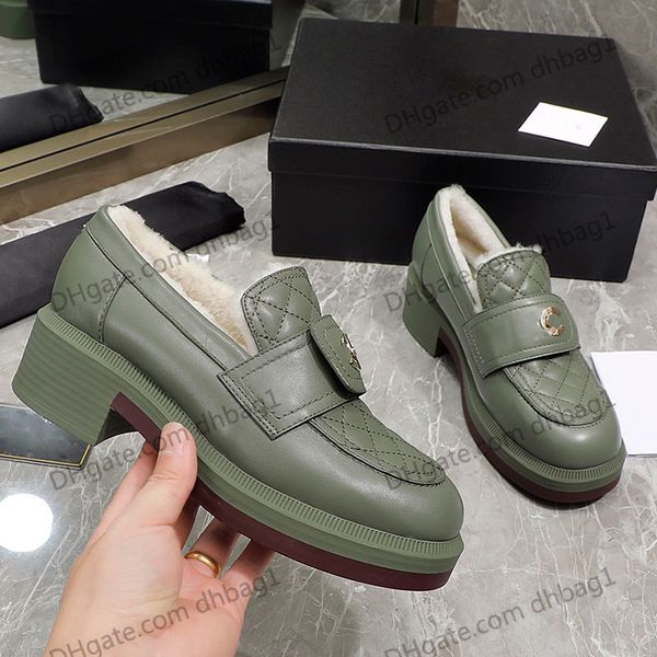 22ss classic womens dress shoes quilted texture hardware matelasse loafers ballet shoe cowhide platform retro espadrilles slip-on warm fur c, Black
22ss classic womens dress shoes quilted texture hardware matelasse loafers ballet shoe cowhide platform retro espadrilles slip-on warm fur c, Black