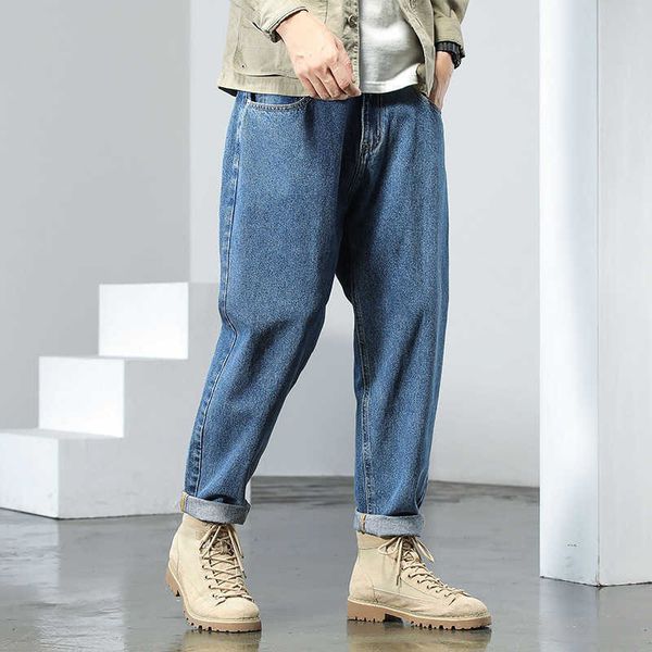 autumn and winter fashion brand new jeans men's loose straight fashion casual pants elastic blue simple
autumn and winter fashion brand new jeans men's loose straight fashion casual pants elastic blue simple