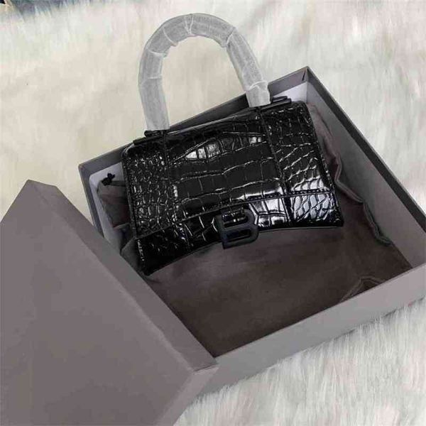 balencaige handbags designer hourglass bags crocodile leather women's single shoulder diagonal
balencaige handbags designer hourglass bags crocodile leather women's single shoulder diagonal