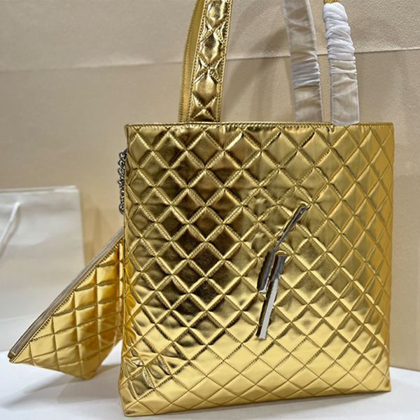 golden gaby totes bag men diamond lattice envelope pouch women shopping bags handbags purse large capacity hardware letters solid color zipp
golden gaby totes bag men diamond lattice envelope pouch women shopping bags handbags purse large capacity hardware letters solid color zipp