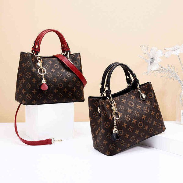 designer women bag body cross female tote luxury design bag handbags lvs purses printed bucket simple women shoulder ladies tote
designer women bag body cross female tote luxury design bag handbags lvs purses printed bucket simple women shoulder ladies tote