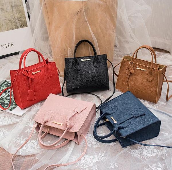 crossbody bags for women handbags fashion leather soft purse classic cute phone wallet, Black;red
crossbody bags for women handbags fashion leather soft purse classic cute phone wallet, Black;red