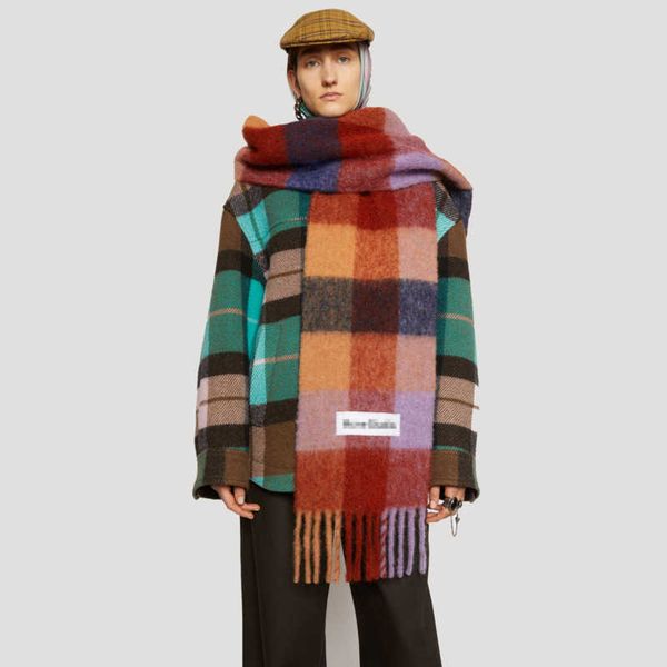 scarves 2022 winter shawls for women men warm wraps lady pashmina brand name scarve cashmere plaid scarf neck headband hijabs y2211, Blue;gray
scarves 2022 winter shawls for women men warm wraps lady pashmina brand name scarve cashmere plaid scarf neck headband hijabs y2211, Blue;gray