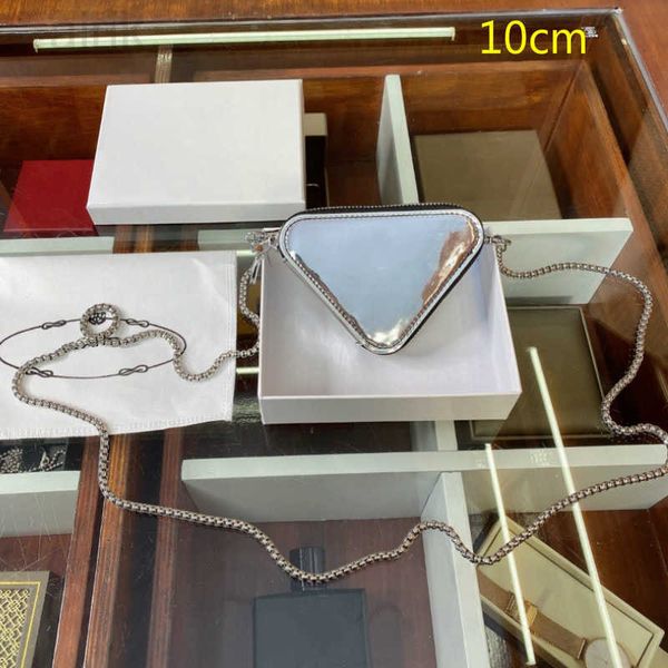 women mini chain bags luxury coin purses wallets brand new crossbody shoulder bag pochette patent leather lady clutch silver
women mini chain bags luxury coin purses wallets brand new crossbody shoulder bag pochette patent leather lady clutch silver