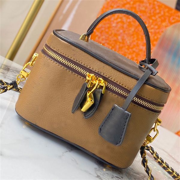 designer cosmetic box handbags vanity bags makeup case lady bucket bag classic make up trunk leather women fashion shoulder tote handbag pur
designer cosmetic box handbags vanity bags makeup case lady bucket bag classic make up trunk leather women fashion shoulder tote handbag pur