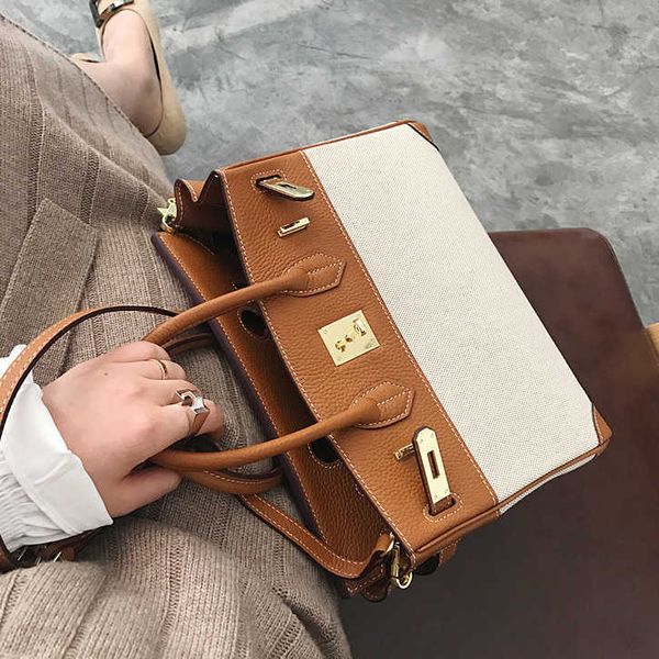 original fashion bag berkins leather h home handbags women 2023 new messenger splicing portable one shoulder armpit
original fashion bag berkins leather h home handbags women 2023 new messenger splicing portable one shoulder armpit