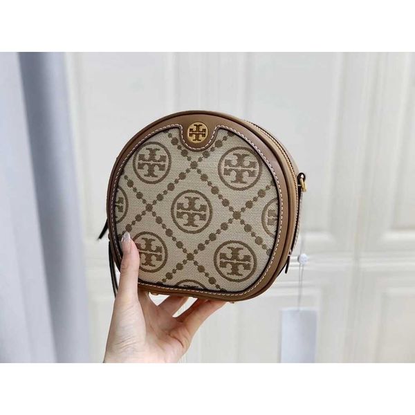 shoulderbags fashion designer bags torysburchs handbag leather tb new style round cake bag monogram jacquard circle presbyopic shoulder me
shoulderbags fashion designer bags torysburchs handbag leather tb new style round cake bag monogram jacquard circle presbyopic shoulder me