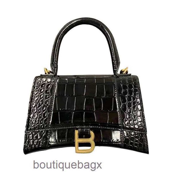 designer bags balencigas hourglass bag luxury ladies handbags shoulder crossbody french minority 2022 new fashion high sense v
designer bags balencigas hourglass bag luxury ladies handbags shoulder crossbody french minority 2022 new fashion high sense v