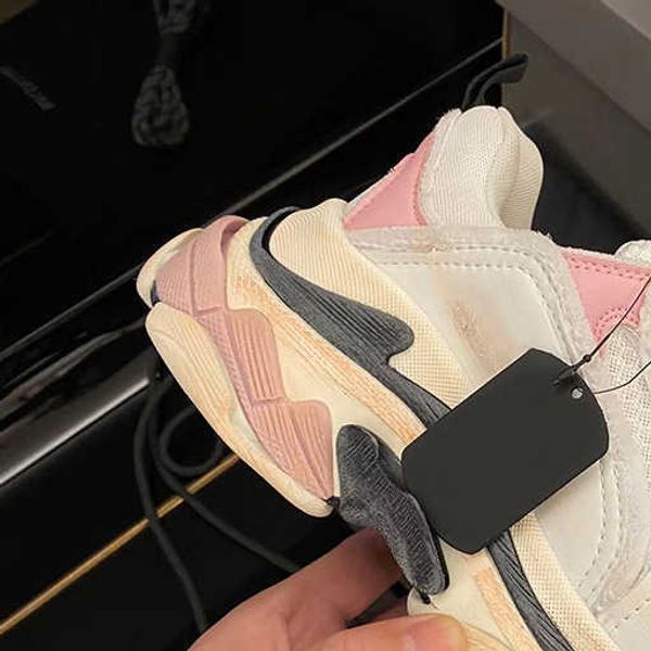 other shoes daddy shoes old sports muffin with thick bottom pink casual fashion lovers, Black;white
other shoes daddy shoes old sports muffin with thick bottom pink casual fashion lovers, Black;white