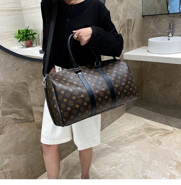men large capacity tote bag women fashion short distance sports gym travel bag organizer designer suitcase luggage handbags girls boys backp
men large capacity tote bag women fashion short distance sports gym travel bag organizer designer suitcase luggage handbags girls boys backp