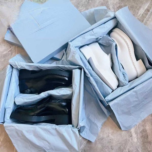 brand casual shoes fashionable joker designer design leather autumn style shoes thick soled size 36-40, Black
brand casual shoes fashionable joker designer design leather autumn style shoes thick soled size 36-40, Black