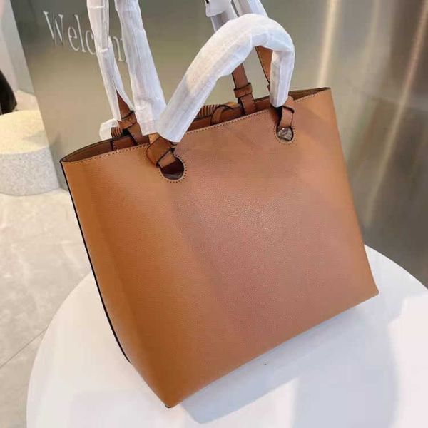 handbag loews shoulder bags designer genuine leather lychee pattern shopping portable versatile casual women's 
handbag loews shoulder bags designer genuine leather lychee pattern shopping portable versatile casual women's