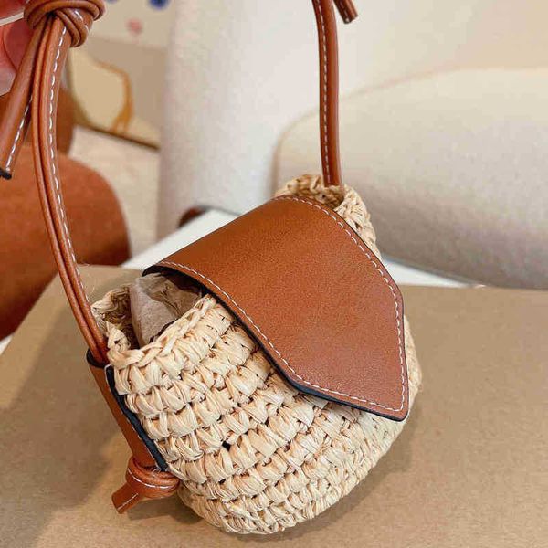 summer shoulder bag bags for women woven mini designer handbag tote crossbody messenger vintage purses handbags female pack 220326 l5ax
summer shoulder bag bags for women woven mini designer handbag tote crossbody messenger vintage purses handbags female pack 220326 l5ax