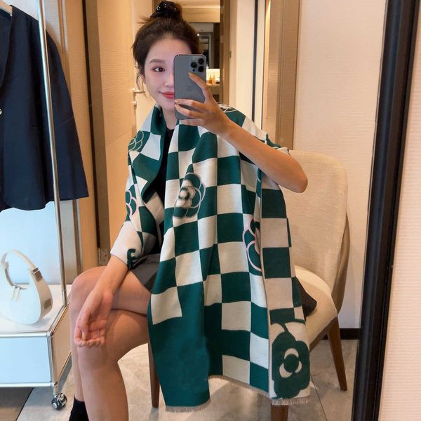 2022 23style fashion designer cashmere scarf women winter scarves shawls letter pattern wool landscape print pashminas, Blue;gray
2022 23style fashion designer cashmere scarf women winter scarves shawls letter pattern wool landscape print pashminas, Blue;gray