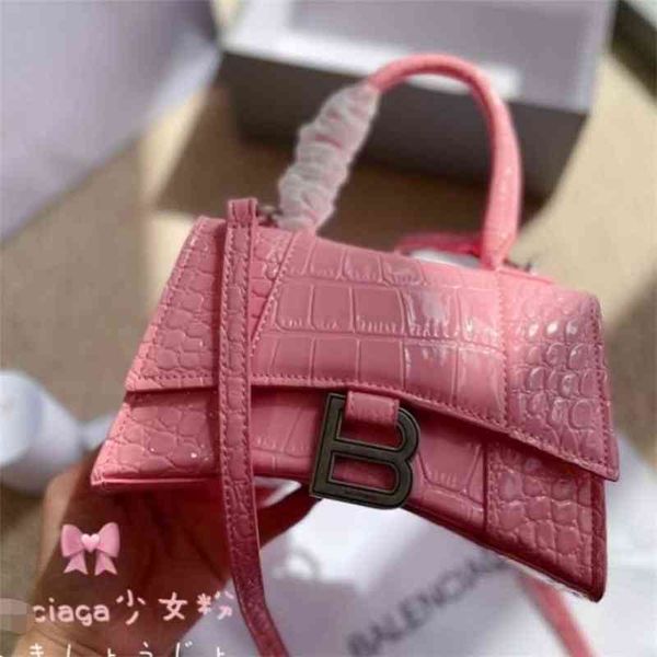 designer handbags balencigas hourglass bag women's classic pear crocodile pattern cherry blossom powder sand leak hand messenger candy
designer handbags balencigas hourglass bag women's classic pear crocodile pattern cherry blossom powder sand leak hand messenger candy