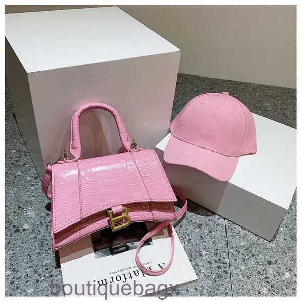 designer bags balencigas hourglass bag luxury ladies handbags shoulder crossbody 2022 spring new armpit women's leisure single
designer bags balencigas hourglass bag luxury ladies handbags shoulder crossbody 2022 spring new armpit women's leisure single