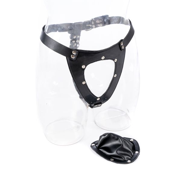 costumes removable bird's nest shackle men's leather thong cosplay slave training binding clothes detachable cock cage t, Black
costumes removable bird's nest shackle men's leather thong cosplay slave training binding clothes detachable cock cage t, Black