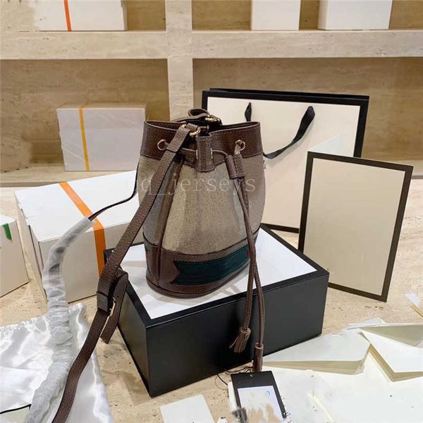 2021luxury designer women's fashion bucket bag genuine leather shoulder bag classic design crossbody bags lady handbags
2021luxury designer women's fashion bucket bag genuine leather shoulder bag classic design crossbody bags lady handbags