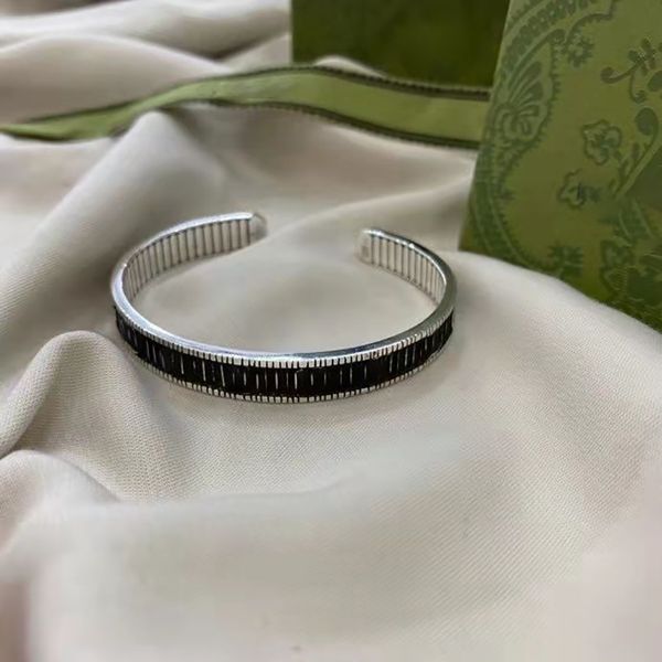 designer bracelet cuff bangle for men women gift stainless steel classic letters bangles high end fashion jewelry adjustable bracelets, White
designer bracelet cuff bangle for men women gift stainless steel classic letters bangles high end fashion jewelry adjustable bracelets, White