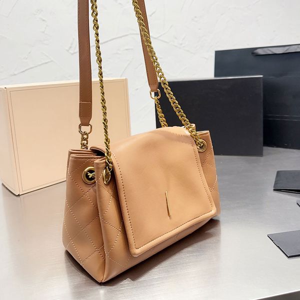 new nolita handbag crossbody bags quilted chain shoulder bag genuine leather magnetic clasp bronze fashion letter women solid color handbags
new nolita handbag crossbody bags quilted chain shoulder bag genuine leather magnetic clasp bronze fashion letter women solid color handbags