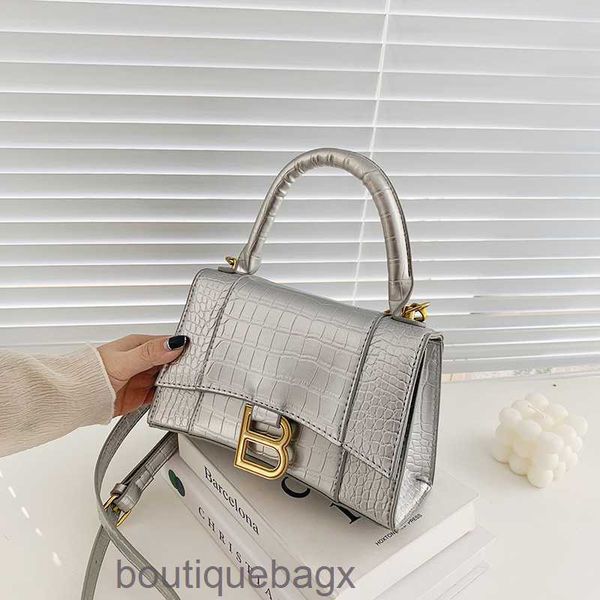 designer bags balencigas hourglass bag luxury ladies handbags shoulder crossbody star same female 2022 new fashion versatile crocodile p
designer bags balencigas hourglass bag luxury ladies handbags shoulder crossbody star same female 2022 new fashion versatile crocodile p