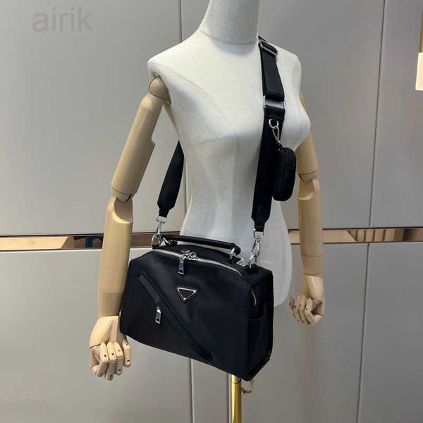 designer bags 2023 fashion shoulder bag totes handbags luxury tote cross body handbag high-quality men and women alike pillow travel purse s
designer bags 2023 fashion shoulder bag totes handbags luxury tote cross body handbag high-quality men and women alike pillow travel purse s
