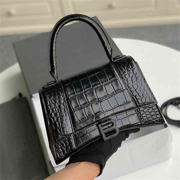 designer handbags balencigas hourglass bag premium autumn winter underarm leather women's crocodile diagonal straddle one shoulder
designer handbags balencigas hourglass bag premium autumn winter underarm leather women's crocodile diagonal straddle one shoulder