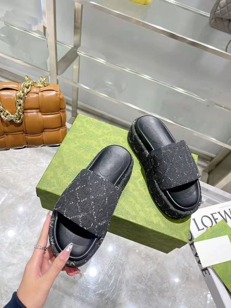 2022 women's boots platform slide slippers sandal platform sole with rubber bottom 2.2" height, Black
2022 women's boots platform slide slippers sandal platform sole with rubber bottom 2.2" height, Black