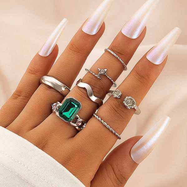 square band rings imitation diamond geometric fried dough twist flower open ring seven piece set, Silver
square band rings imitation diamond geometric fried dough twist flower open ring seven piece set, Silver