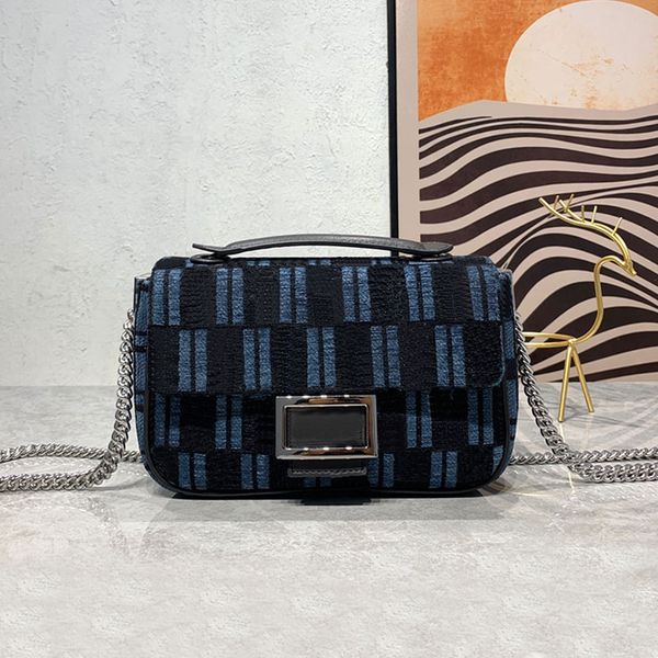 new baguette chain bag chenille fabric designer handbag purse shoulder crossbody bags handle totes fashion letter flap magnetic clasp inside
new baguette chain bag chenille fabric designer handbag purse shoulder crossbody bags handle totes fashion letter flap magnetic clasp inside