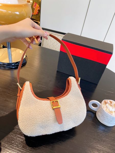 shoulder bags women le fermoir hobos bag underarm totes 22ss winter shearling fur designer shoulder handbag magnetic buckle closure flap sho
shoulder bags women le fermoir hobos bag underarm totes 22ss winter shearling fur designer shoulder handbag magnetic buckle closure flap sho