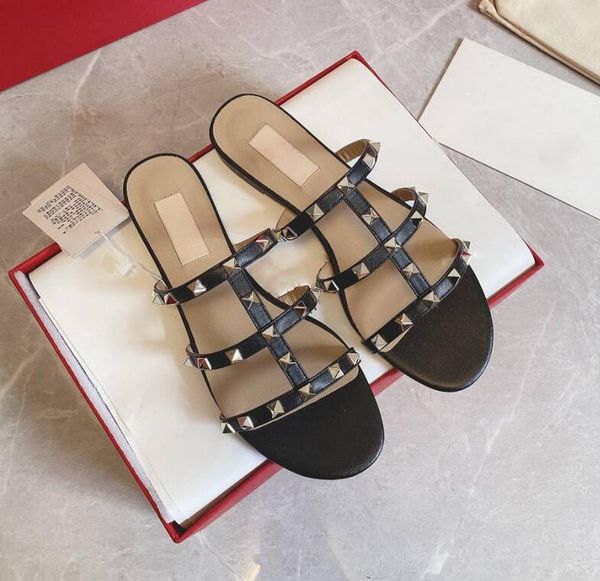 women slippers rivets sandals 2022 new flat bottom genuine leather half slipper wearing beach shoes with box and dust bag size 34-44, Black
women slippers rivets sandals 2022 new flat bottom genuine leather half slipper wearing beach shoes with box and dust bag size 34-44, Black